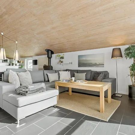 Feriehus Holiday home Gåsehagevej IV *